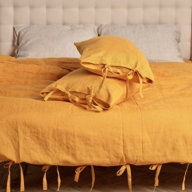 Mustard duvet cover with ties