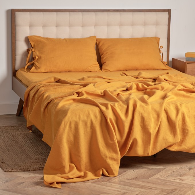 Mustard sheet set4 - flat and fitted sheets and 2 pillowcases 