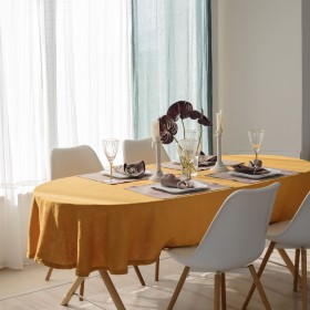 Mauve linen placemats
