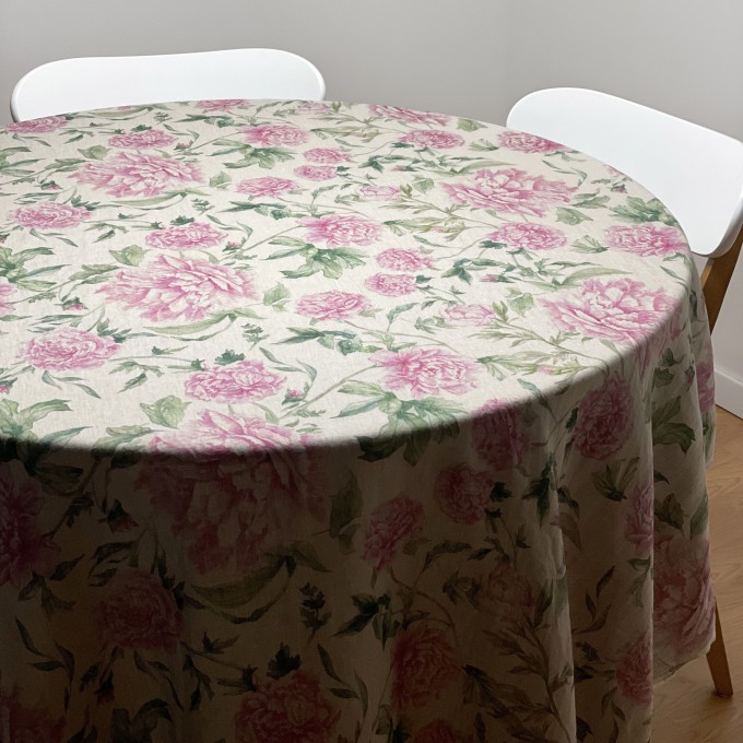 Natural oval floral tablecloth