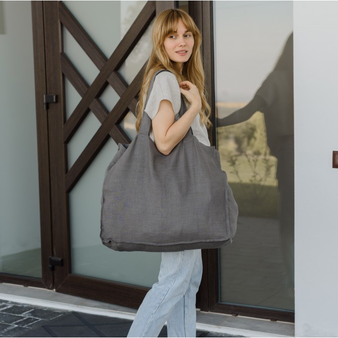 Charcoal gray tote bag