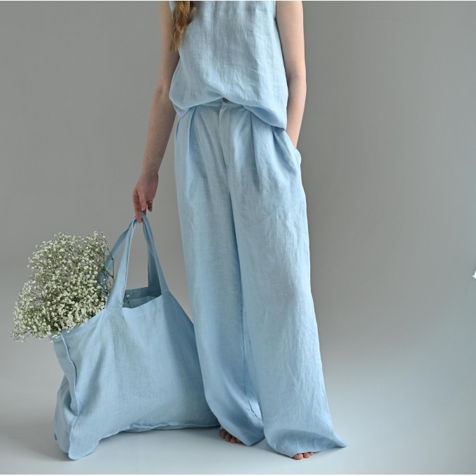 Light blue tote bag