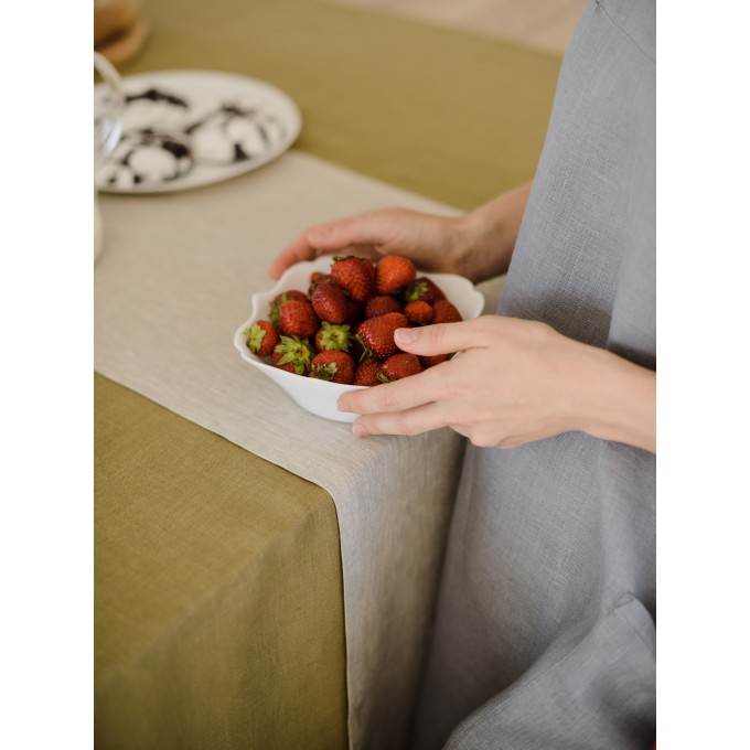 Charcoal gray table runner with triangular edges