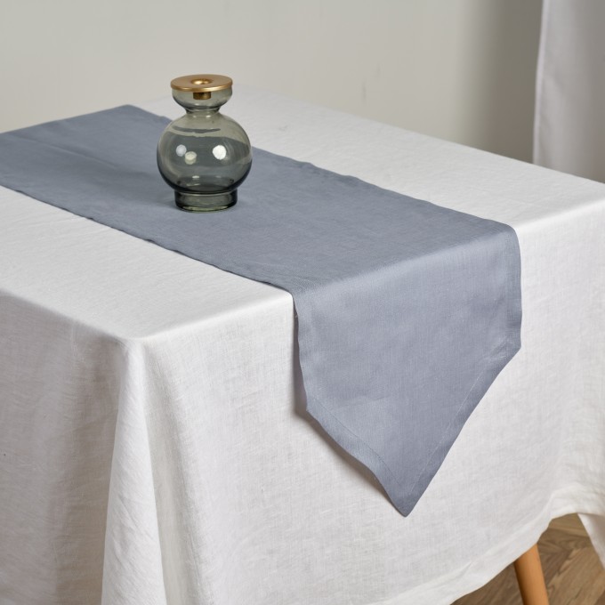 Dusty rose linen table runner