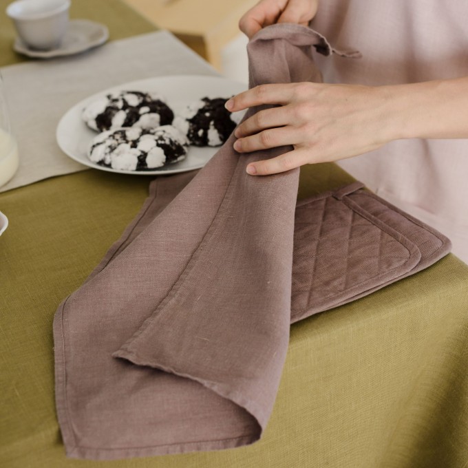 Linen tea towel in tan