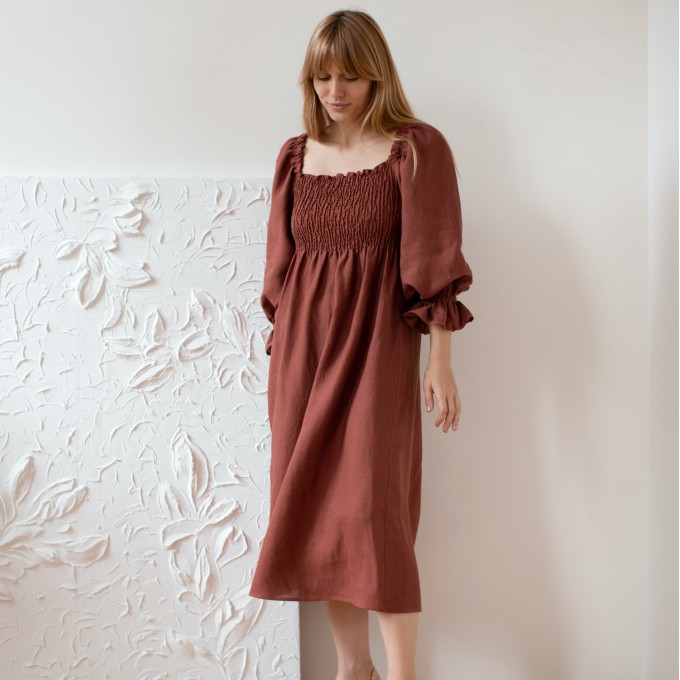 Cinnamon smock dress Baila in midi length