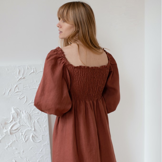 Cinnamon smock dress Baila in midi length