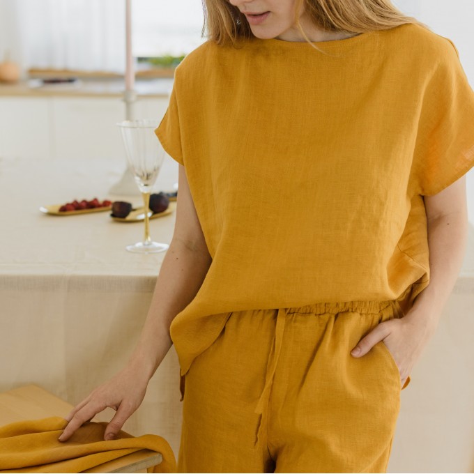 Mustard short sleeve t-shirt top Ester